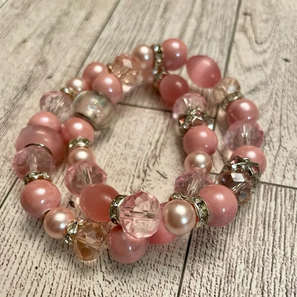 Pink and Silver Crystal Set of 2 gemstone, crystal, Gift, boxed gift, stretch - Picture 2 of 8